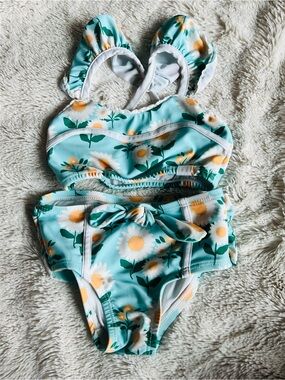 SweetHoney Aqua Floral Daisy Two-Piece Swim Set with Yellow Accents